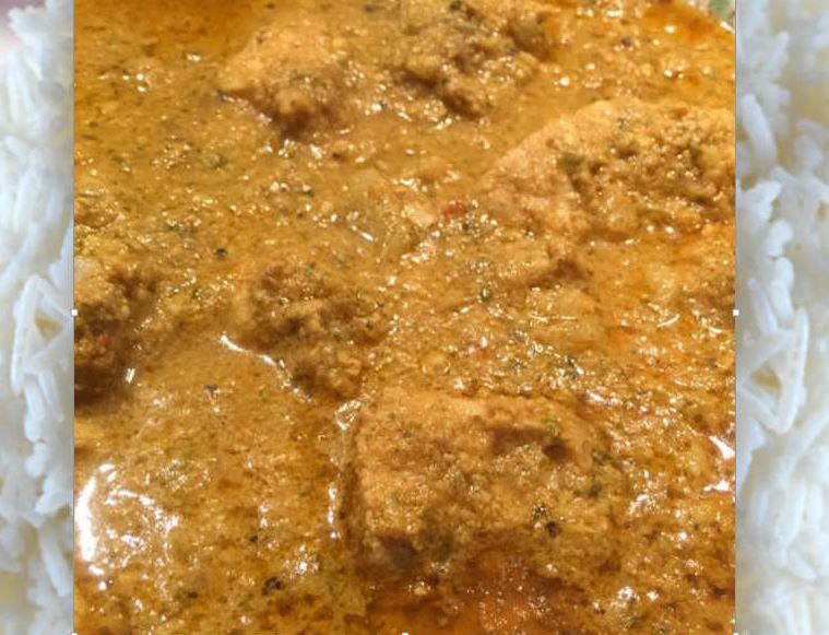Recipe for Mughlai Chicken Korma a Traditional Indian Dish . A Delicious and Flavorful Curry with Aromatic Spices and Herbs.